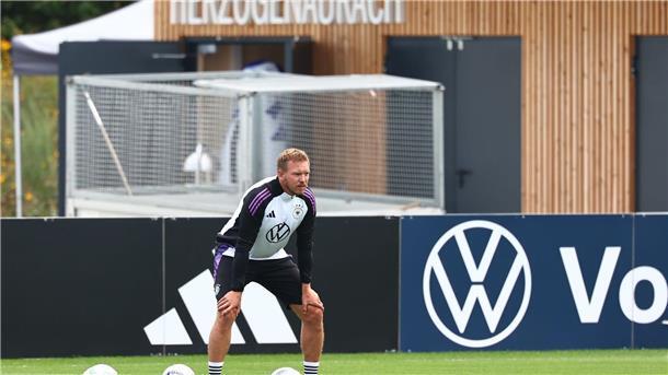 Julian Nagelsmann, hier beim Training, steht vor seinem 14. Länderspiel als Bundestrainer.