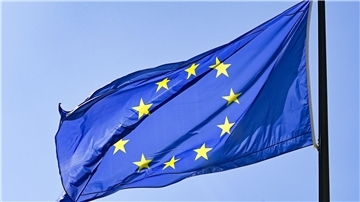 „Junge Menschen sind grundsätzlich pro-europäischer“, das geht aus der repräsentativen Umfrage „eupinions“ hervor, deren Ergebnisse die Bertelsmann Stiftung vorstellt.