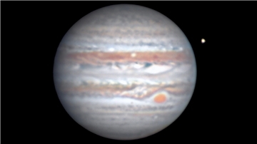 Es ist der Jupiter zu sehen