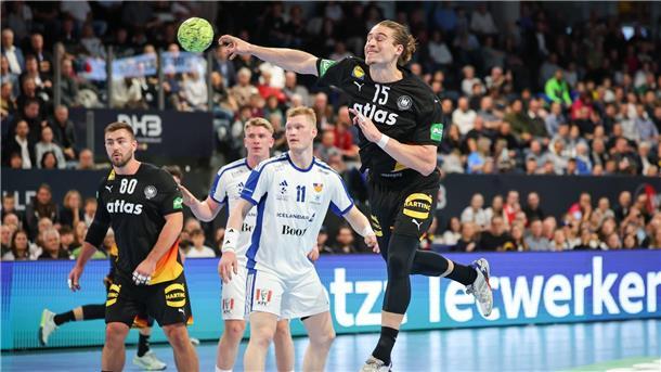 Knorr und Wolff in Topform: Handballer düpieren Island Juri Knorr präsentierte sich gegen Island in starker Form.