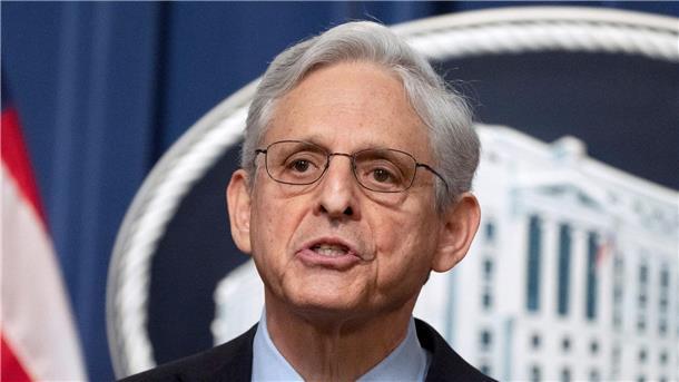 Justizminister Merrick Garland hat weitere Details zum zeitlichen Ablauf der Dokumentenfunde offengelegt.