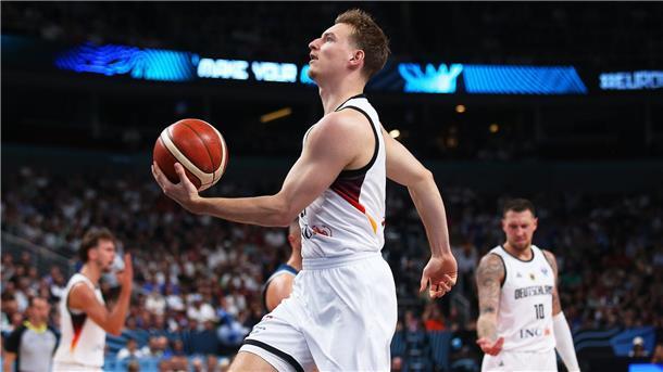 Justus Hollatz ist vor dem EM-Halbfinale gegen Finnland angeschlagen.