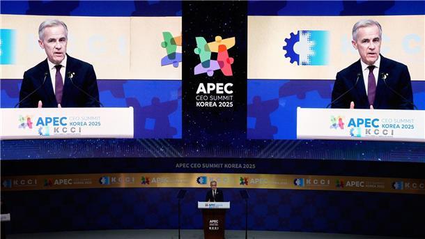 Kanada und China wollen angeschlagene Beziehung verbessern Kanadas Premierminister traf Chinas Staatschef Xi beim Apec-Gipfel