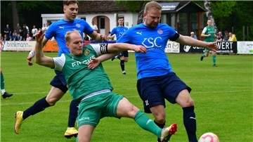Kapitän Kevin Rehling wirbelte im Sturmzentrum und erzielte zwei Treffer für sein Team.