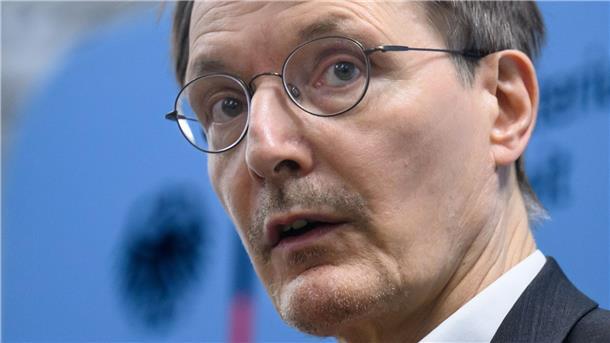 Karl Lauterbach (SPD) fühlt sich nicht für Hausarbeit berufen.