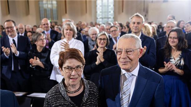 Friedenspreisträger: Annäherung an Putin ebnet Weg zum Krieg Karl Schlögel und seine Frau Sonja Margolina.