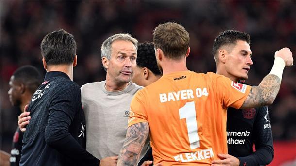 Kasper Hjulmand freut sich über ein gelungenes Debüt bei Bayer Leverkusen.