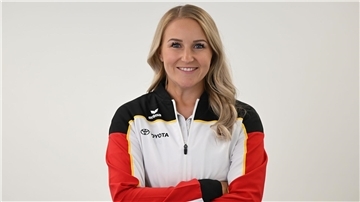 Katharina Bauer kam wartet in Paris weiter auf ihr Sportgerät.