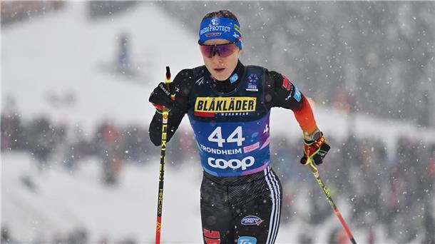 Hennig verpasst Langlauf-Podest - Große Schlappe für Männer Katharina Hennig hat nach starkem Start eine Medaille verfehlt.
