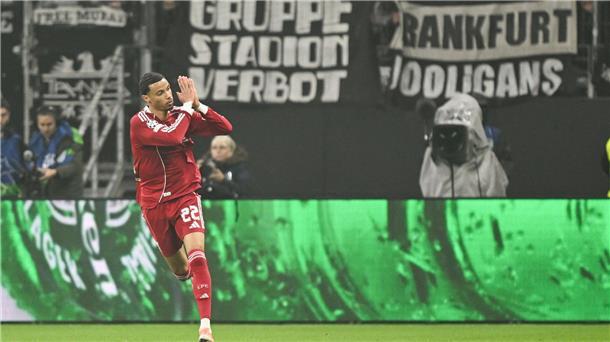 Mit Assistgeber Wirtz: Liverpool führt Frankfurt vor Kein großer Jubel: Der ehemalige Frankfurter Ekitiké nach dem 1:1