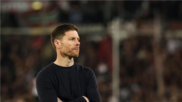 Bayer hakt Titel ab: „Die Chance ist weg“ Keine Titel-Illusionen mehr: Bayer-Trainer Xabi Alonso.