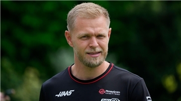 Kevin Magnussen muss in Brasilien aussetzen.