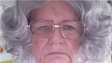 Porträtfoto Kirsten Papenhausen