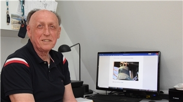 Klaus Brinkmann aus Malstedt ist Ahnenforscher mit Leidenschaft. Die Geschichte von Menschen, Gebäuden und selbst Kirchenglocken interessiert ihn riesig.