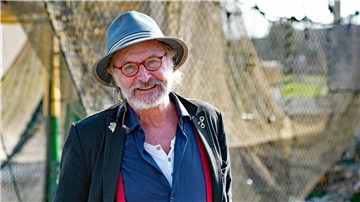 Klaus-Peter Wolf kommt am 29. April für eine Lesung nach Sittensen. Karten sind bereits erhältlich.
