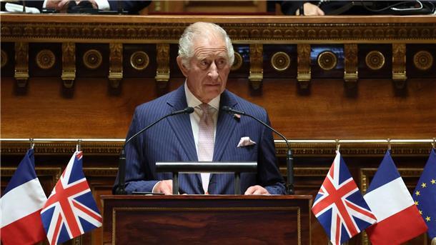 König Charles III. erinnert im französischen Senat an die Freundschaft zwischen Frankreich und Großbritannien.