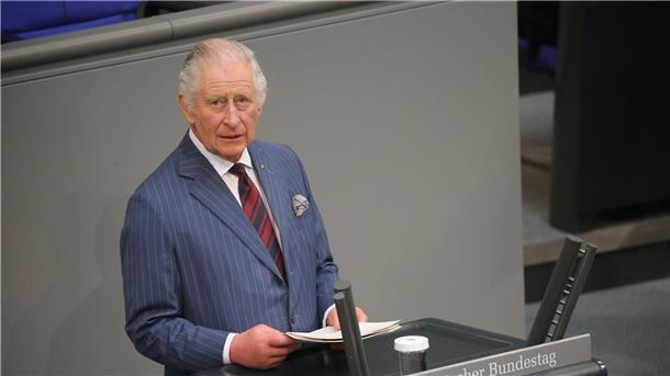 Krieg gegen die Ukraine: So ist die Lage König Charles III. spricht am zweiten Tag seiner Deutschlandreise im Bundestag.