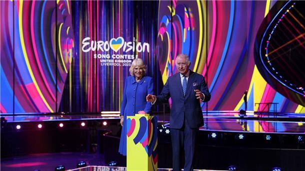 Charles und Camilla besuchen ESC-Bühne König Charles III. und Königsgemahlin Camilla auf der ESC-Bühne in Liverpool.