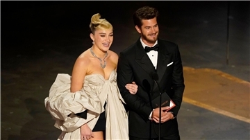 Könnten bald als Liebespaar vor der Kamera stehen: Florence Pugh und Andrew Garfield.