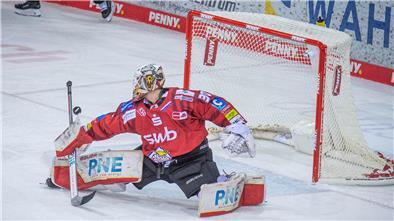 Kristers Gudlevskis von den Fischtown Pinguins ist zum besten Torhüter der DEL gekürt worden.