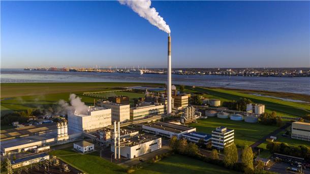 Werk in Nordenham: Diese Wünsche hat Kronos Titan an die Landespolitik Ein großes Industriewerk, fotografiert aus einem Flugzeug.