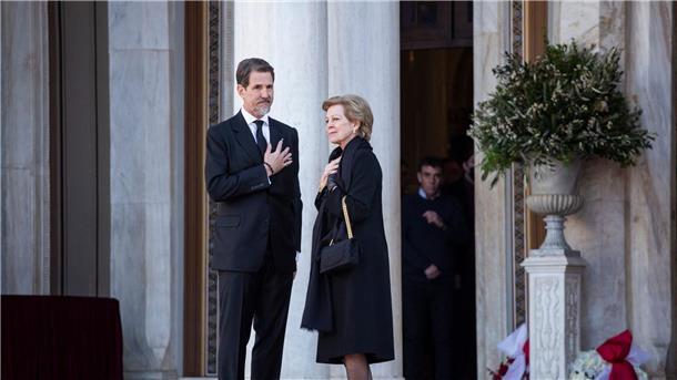 Europas Adel nimmt Abschied vom letzten König Griechenlands Kronprinz Pavlos trauert um seinen Vater, Ex-Königin Anne-Marie um ihren Mann.