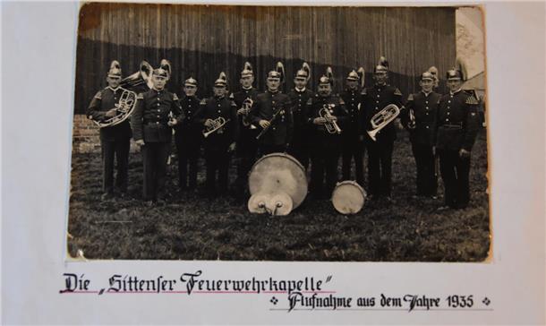 Ein altes Schwarzweißfoto.