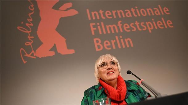 Roth will Steueranreiz für Filmproduktionen Kulturstaatsministerin Claudia Roth will die deutsche Filmwirtschaft voranbringen.