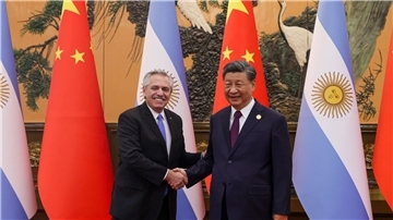 Kurz vor der Präsidentenwahl in Argentinien verschaffte China der angeschlagenen Wirtschaft des südamerikanischen Landes weiteren finanziellen Spielraum.