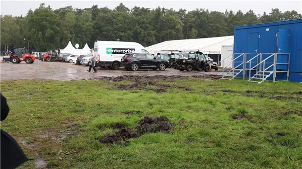 Land unter beim Hurricane! Am Freitagabend regnete es in Strömen.