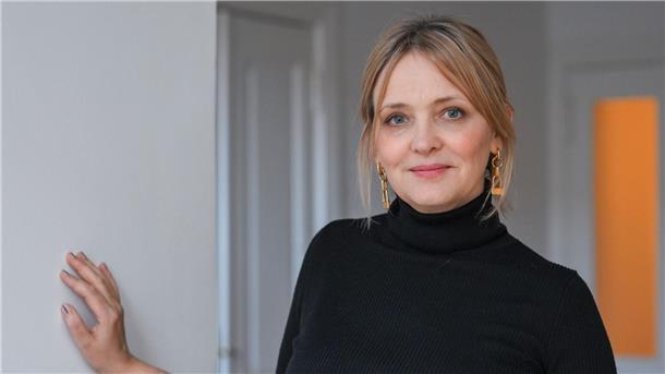 Laura Tonke spielt die Hauptrolle in der ARD-Serie „Sexuell verfügbar“.