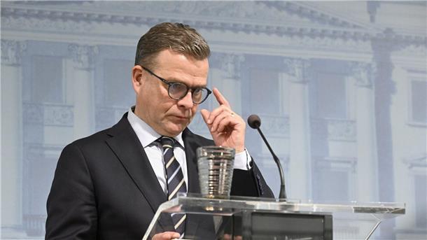 Mutmaßliche Explosion vor Pipeline-Beschädigung verzeichnet Laut dem finnischen Ministerpräsidenten Petteri Orpo ist es wahrscheinlich, dass das Leck an Ostsee-Pipeline Balticconnector auf äußere Einwirkungen zurückgeht.