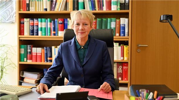 Laut der Präsidentin des Bundesarbeitsgerichts, Inken Gallner, haben Arbeitgeber und Arbeitnehmer sehr gut auf pandemiebedingte Probleme reagiert.
