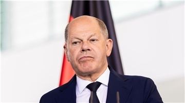 Laut Olaf Scholz geht es erst mal darum, „einen längerfristigen Waffenstillstand zu erreichen“.
