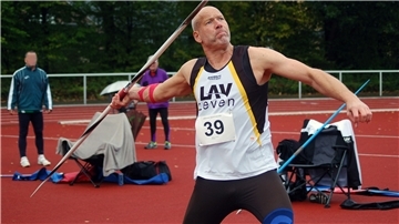 LAV-Athlet Christoph Muche beim Speerwurf