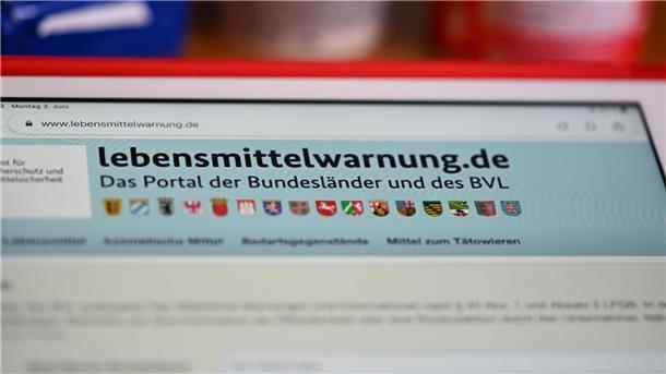 Warnung vor Salmonellen in Sesammus Lebensmittelwarnung: In einem Sesammus sind Salmonellen nachgewiesen worden.