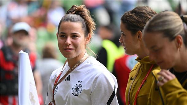 Oberdorf glaubt an Finaleinzug: „Reinknallen“ Lena Oberdorf glaubt fest an den Finaleinzug der deutschen Fußballerinnen.