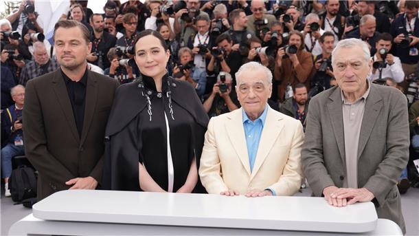 Leonardo DiCaprio (l-r), Lily Gladstone, Martin Scorsese und Robert De Niro stellen „Killers of the Flower Moon“ beim Filmfestival in Cannes vor.