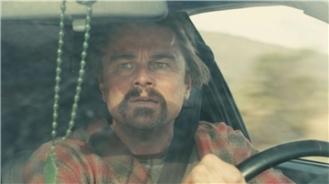 Leonardo diCaprio spielt in „One Battle After Another“ einen abgehalfterten Revolutionär. (Handout)