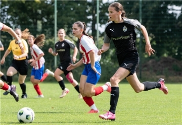 Lina Chiara Bredehöft und ihre Mitspielerinnen vom JFV AOBHH B-Juniorinnen müssen nach Ostfriesland zur MSG Büppel/EPO reisen.