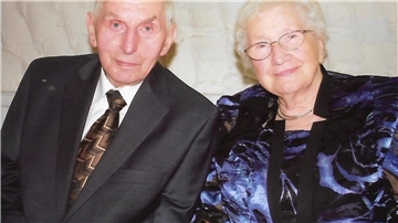 Lore und Gerhard Arendt aus Krempel sind seit 65 Jahren verheiratet.