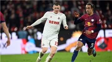 Luca Kilian (l) in seinem bis dato letzten Bundesligaspiel.