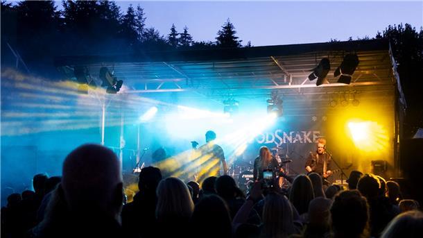 (Mit großer Bildergalerie) Harte Riffs und heiße Stimmung beim Rock House Festival