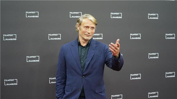Mads Mikkelsen über Deutschland: „Wir Dänen fühlen eine starke Verbindung zu Euch.“