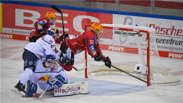 Sorgen bei den Pinguins vor Knaller gegen Red Bull München Mal schauen, ob die Pinguins ihren Gegner aus München wie hier über den Haufen rennen können.
