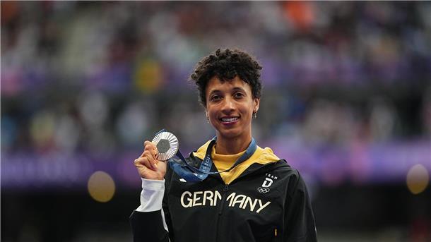 Mihambo: Gentests vor WM-Start lassen Fragen offen Malaika Mihambo gewann Silber bei Olympia. (Archivbild)
