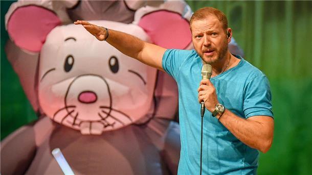 Mario Barth trat im März 2019 zuletzt in der Stadthalle auf. Am Freitag ist er wieder da. Die Stadthalle ist aber nicht Veranstalter, sondern Vermieter.