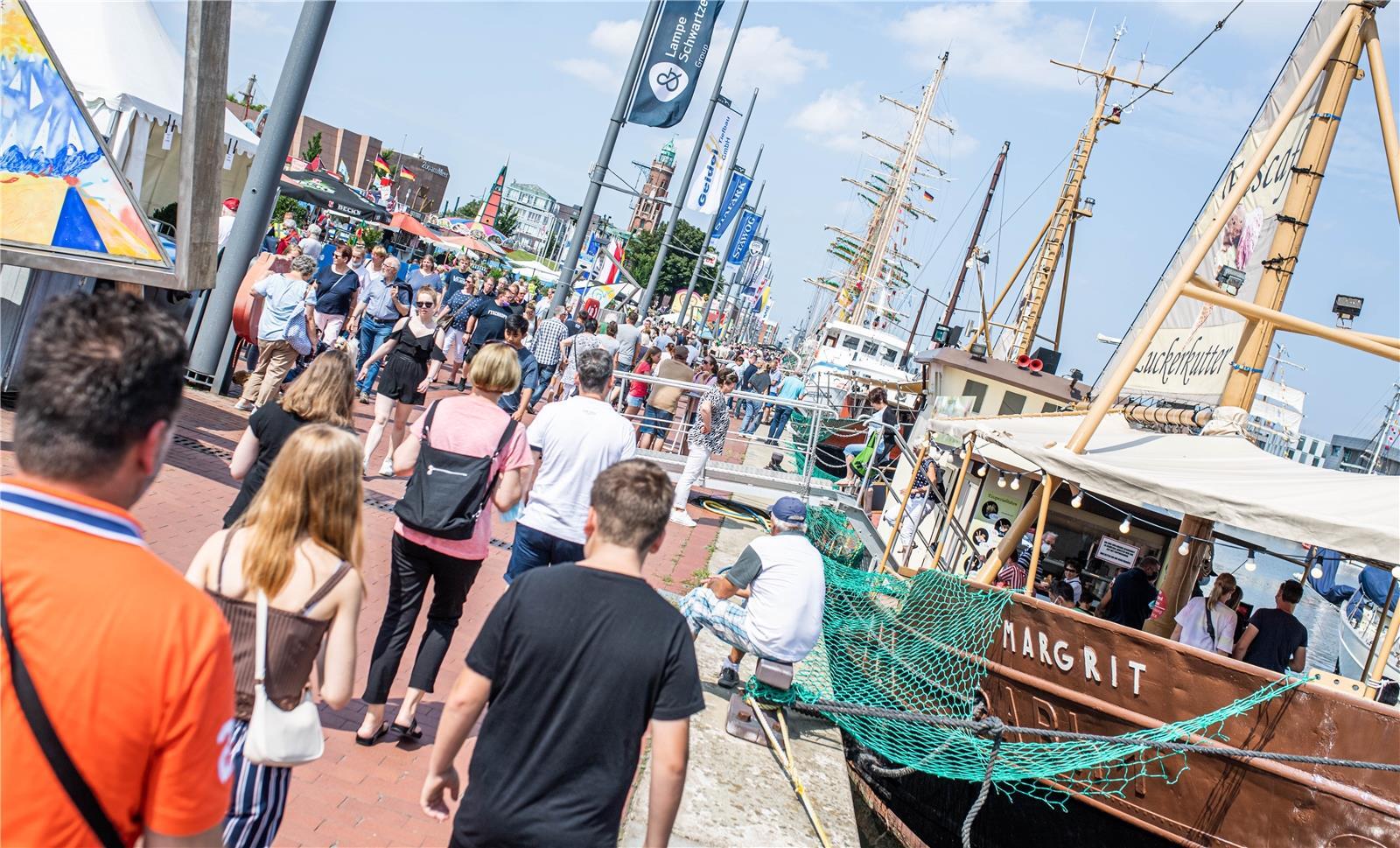 Maritime Tage in Bremerhaven 2021: Auf dem Festgelände war ordentlich was los.
