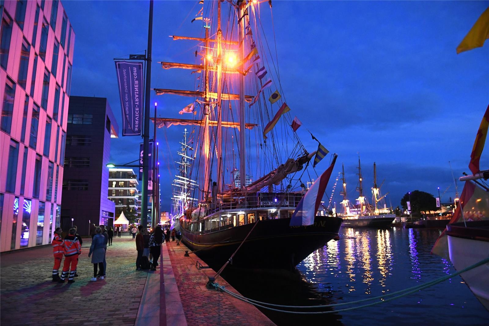 Maritime Tage in Bremerhaven 2021: Auf dem Festgelände war ordentlich was los.