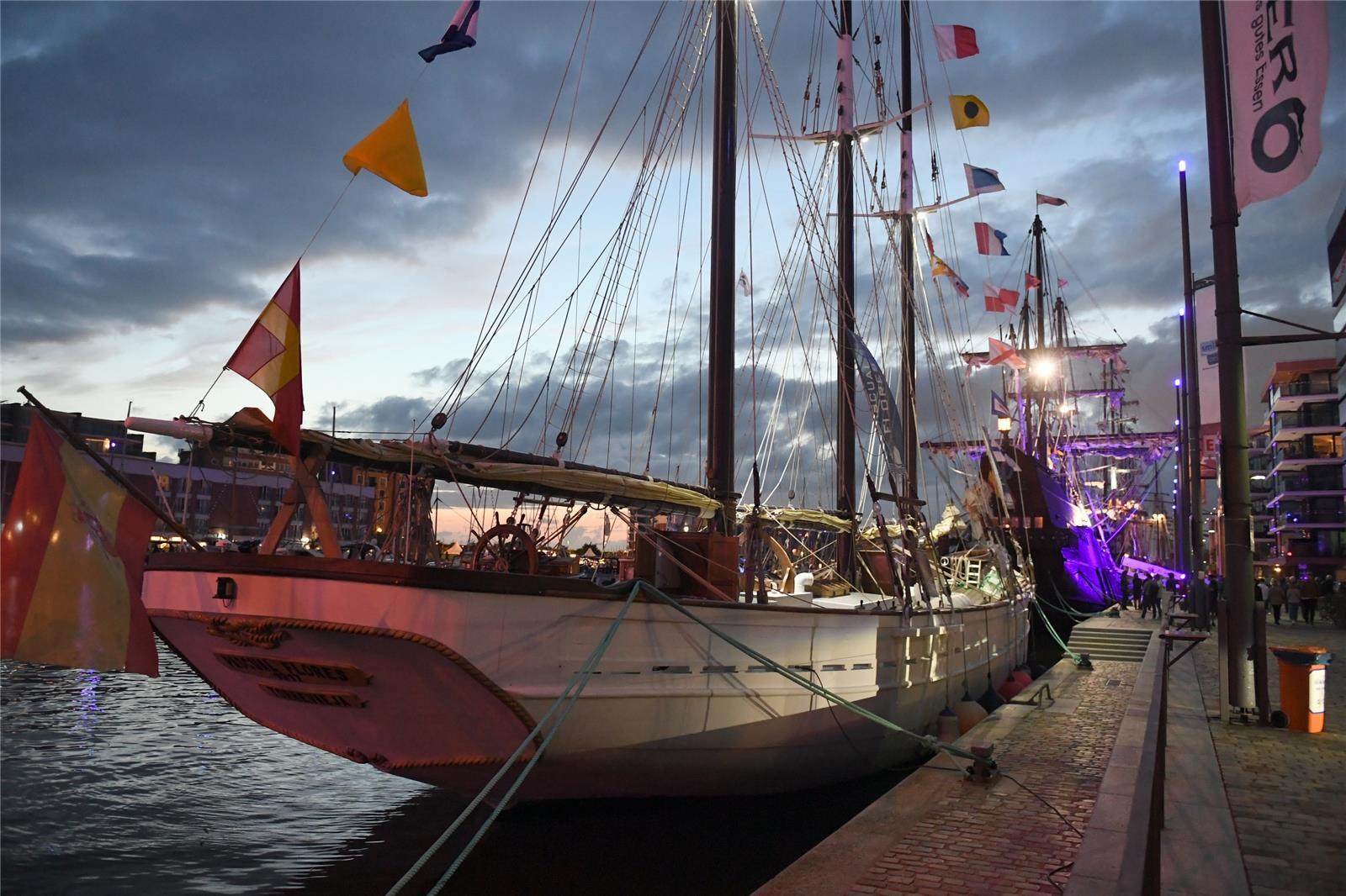 Maritime Tage in Bremerhaven 2021: Auf dem Festgelände war ordentlich was los.